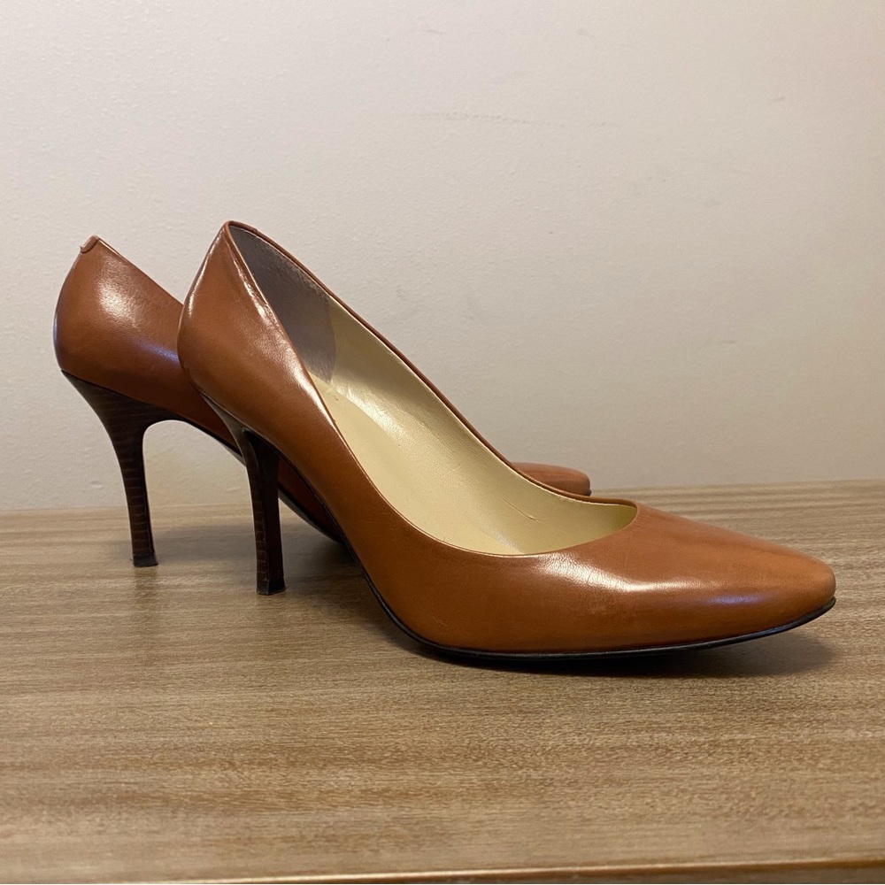 Lauren Ralph Lauren Leather Round Toe Pumps Women’s Size 9.5